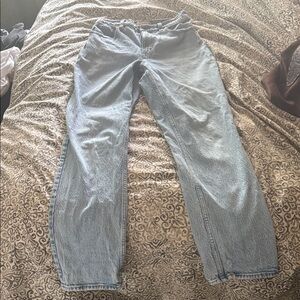 Abercrombie & Fitch Light Blue Curve Love High-Rise Straight Jeans